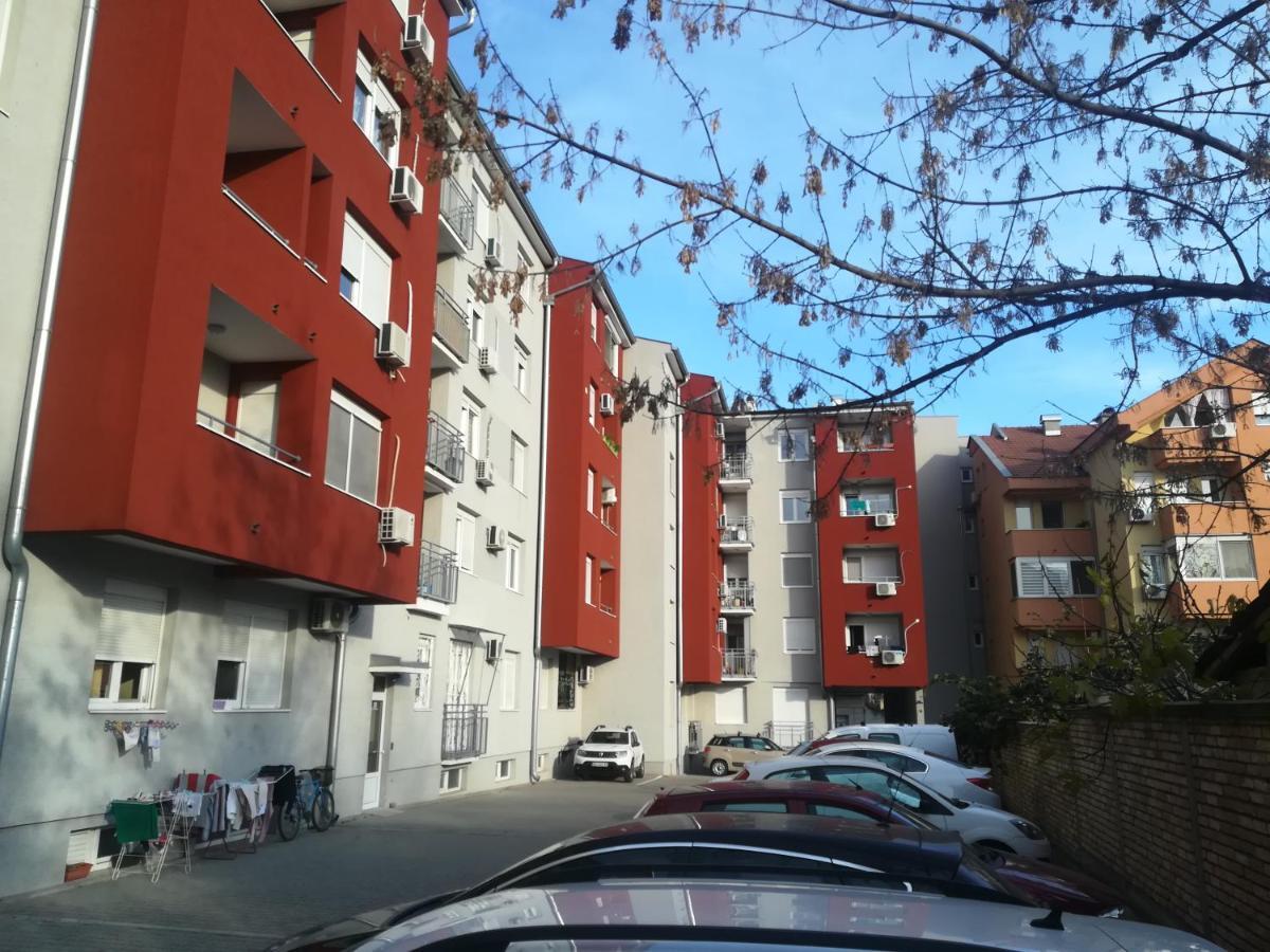 Paris Apartment -Free Private Parking Novi Sad Exterior foto